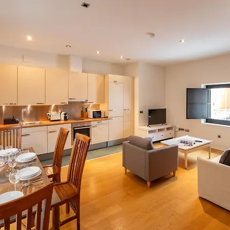 Apartment La Maestranza Charming One Or Two Bedrooms By Ocityzen
