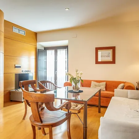 Apartment La Maestranza Charming One Or Two Bedrooms By Ocityzen