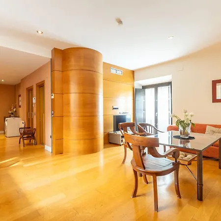 Apartment La Maestranza Charming One Or Two Bedrooms By Ocityzen